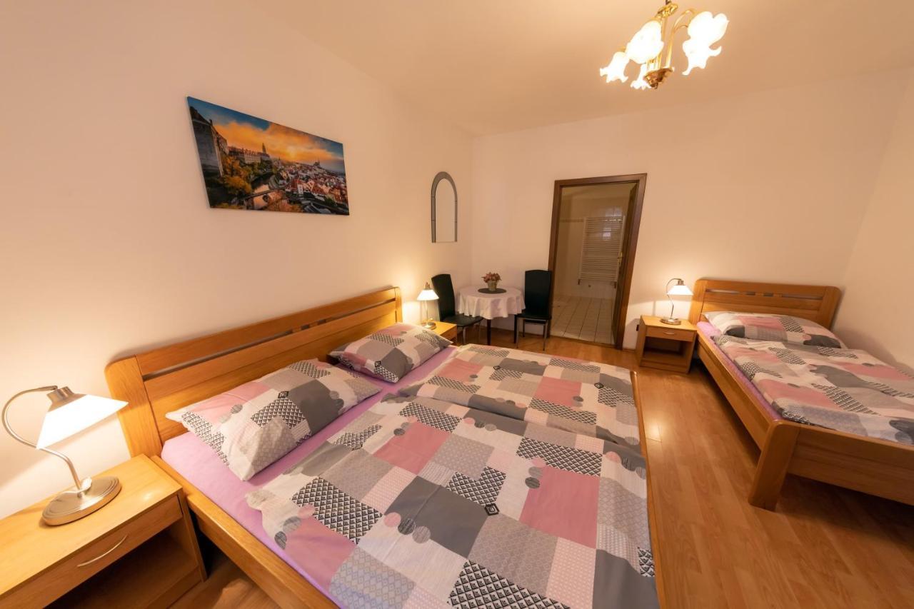 Pension Rosa Český Krumlov Exterior foto